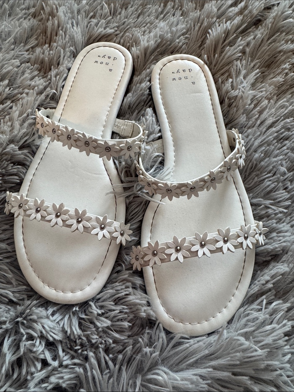 A new day Women’s White Floral Double-Strap Slide Sandals